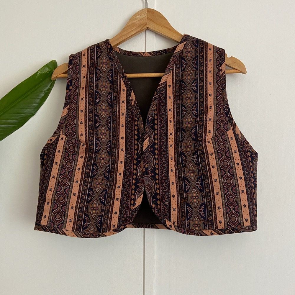 Reversible Bohemian Cropped Quilted Vest
